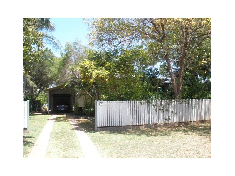 3 Casuarina, Blackwater QLD 4717