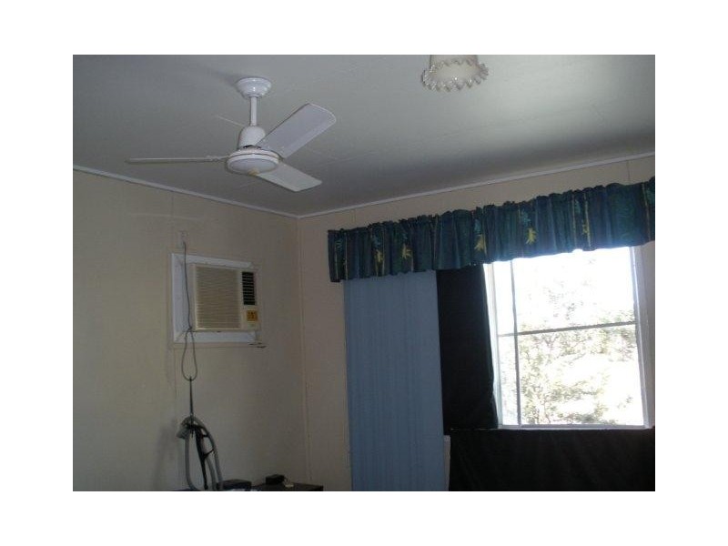 14 Bauman Way, Blackwater QLD 4717