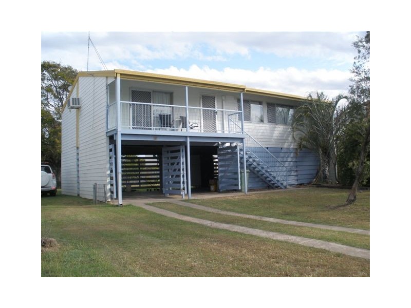 11 Monger Street, Blackwater QLD 4717