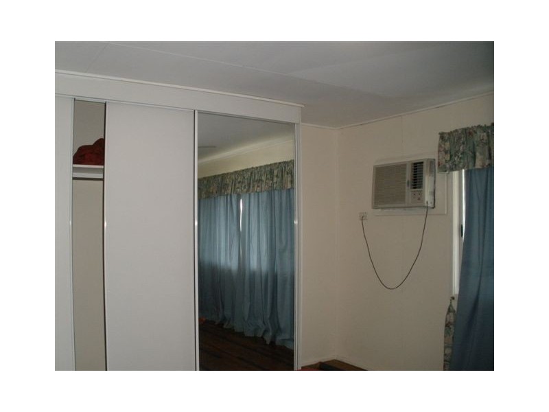 11 Monger Street, Blackwater QLD 4717
