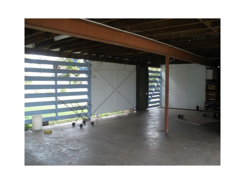 11 Monger Street, Blackwater QLD 4717