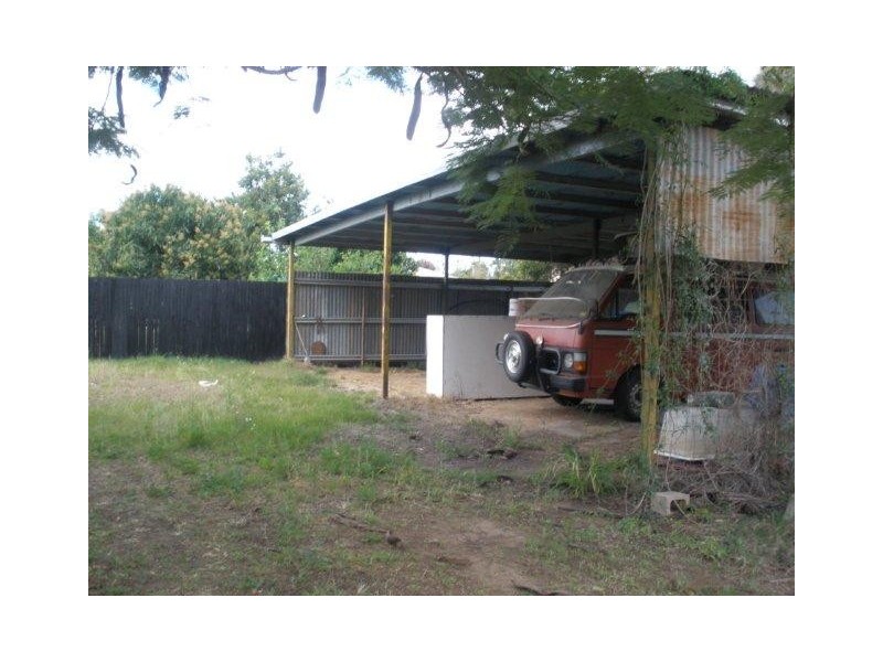 26 – 28 Normanby, Dingo QLD 4702