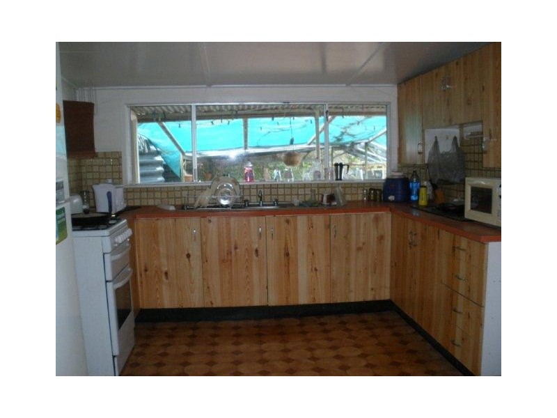 26 – 28 Normanby, Dingo QLD 4702