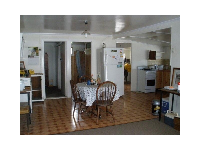 26 – 28 Normanby, Dingo QLD 4702