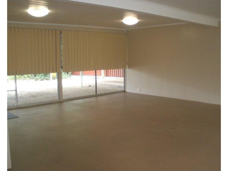 15 Conachan Street, Blackwater QLD 4717
