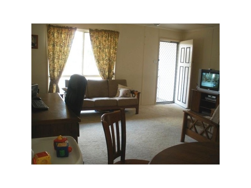 68 Littlefield Street, Blackwater QLD 4717