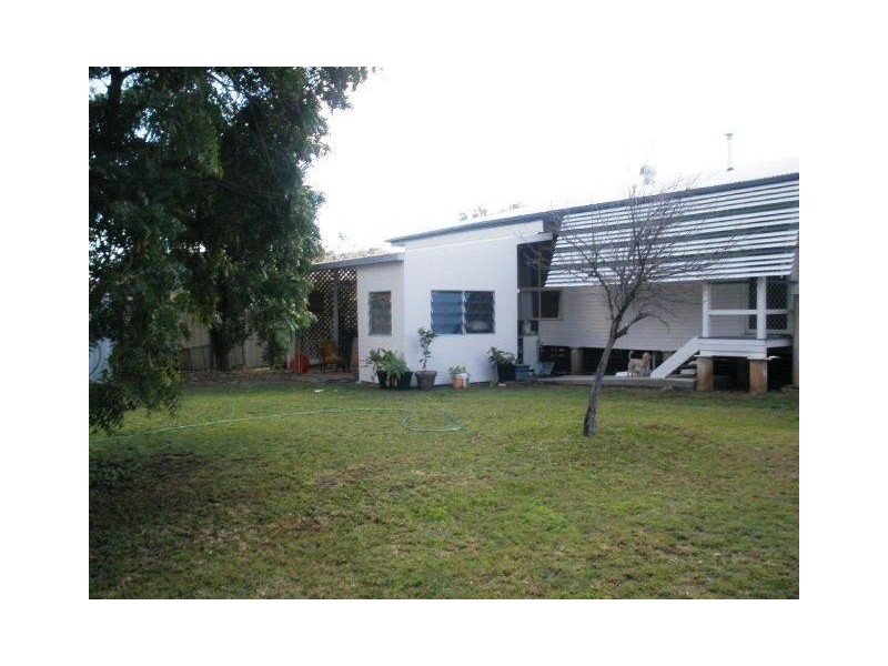 68 Littlefield Street, Blackwater QLD 4717