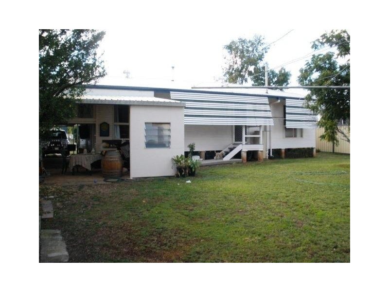 68 Littlefield Street, Blackwater QLD 4717