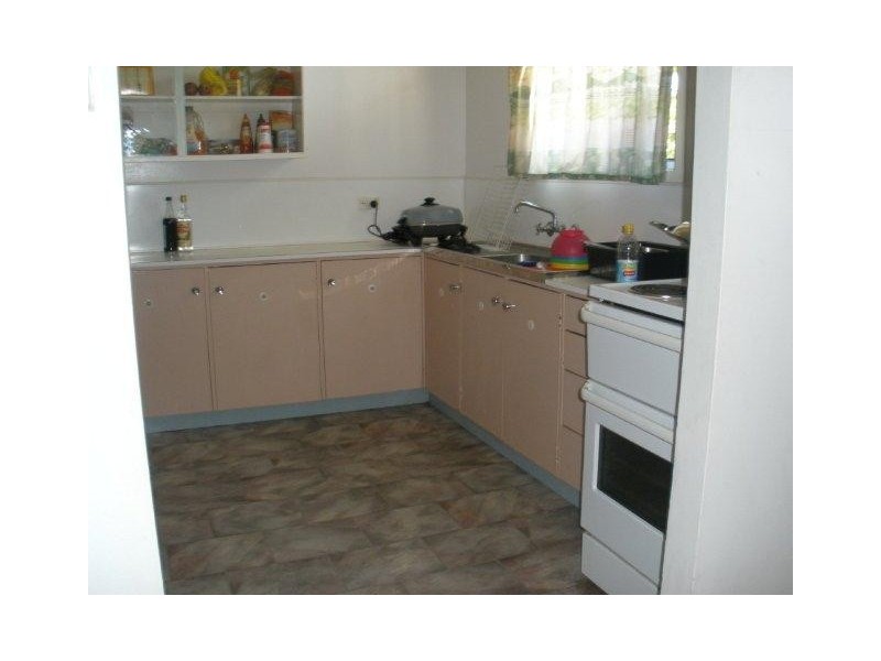 20 Gum Street, Blackwater QLD 4717