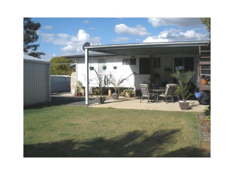 5 Casuarina Street, Blackwater QLD 4717