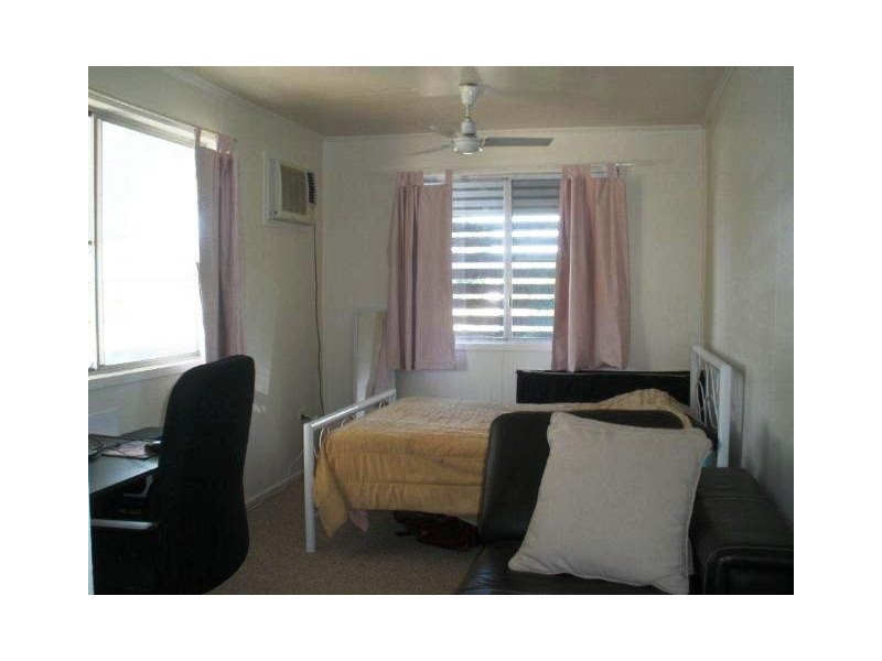 5 Casuarina Street, Blackwater QLD 4717