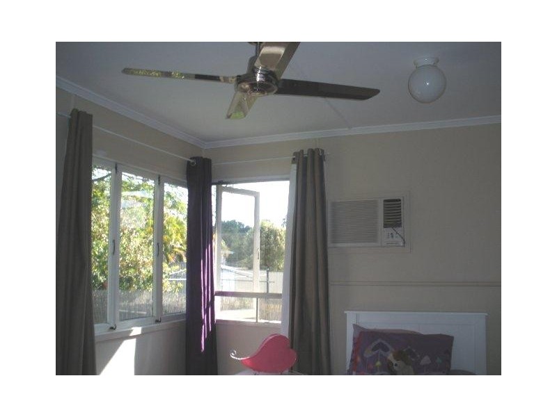 12 Seeman Street, Blackwater QLD 4717