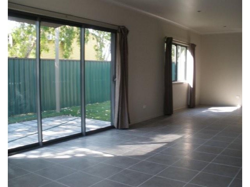 73 A and B Arthur Street, Blackwater QLD 4717