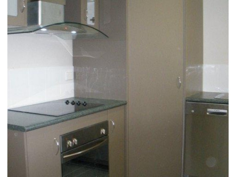 73 A and B Arthur Street, Blackwater QLD 4717