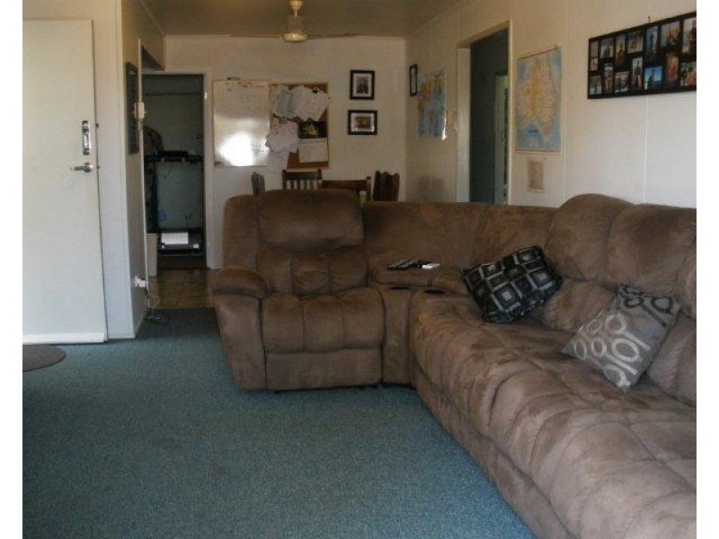 73 A and B Arthur Street, Blackwater QLD 4717