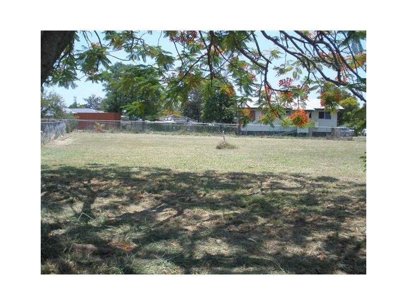 20 Bendee Crescent, Blackwater QLD 4717