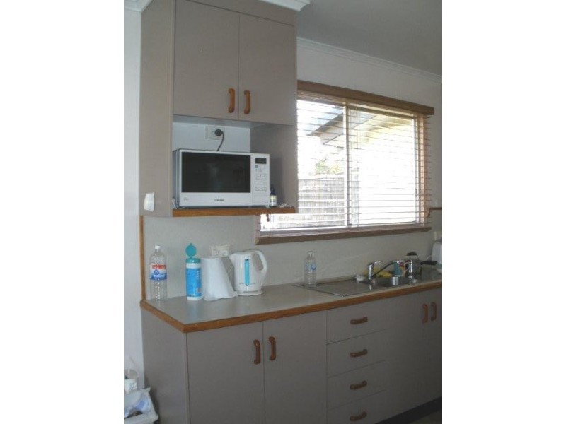 1 Cedar Street, Blackwater QLD 4717