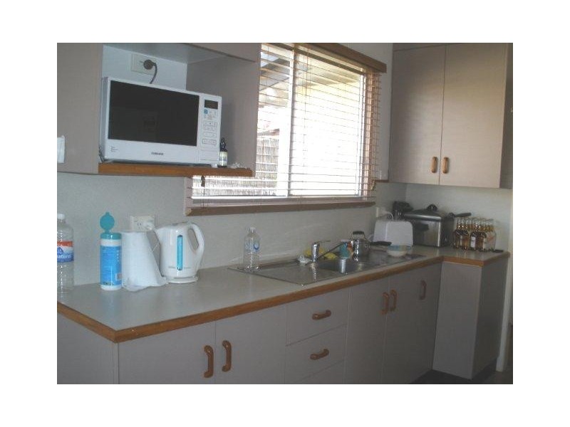 1 Cedar Street, Blackwater QLD 4717