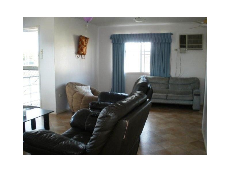 1 Cedar Street, Blackwater QLD 4717