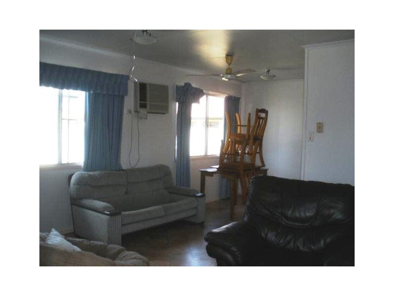 1 Cedar Street, Blackwater QLD 4717