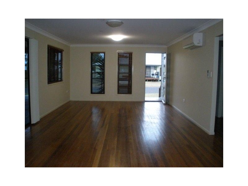 14 Pandanus Street, Blackwater QLD 4717