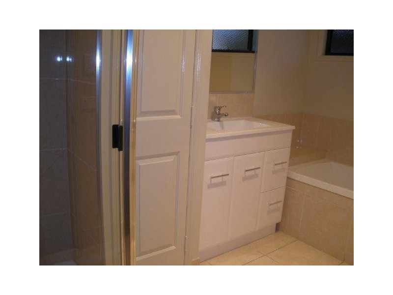 14 Pandanus Street, Blackwater QLD 4717