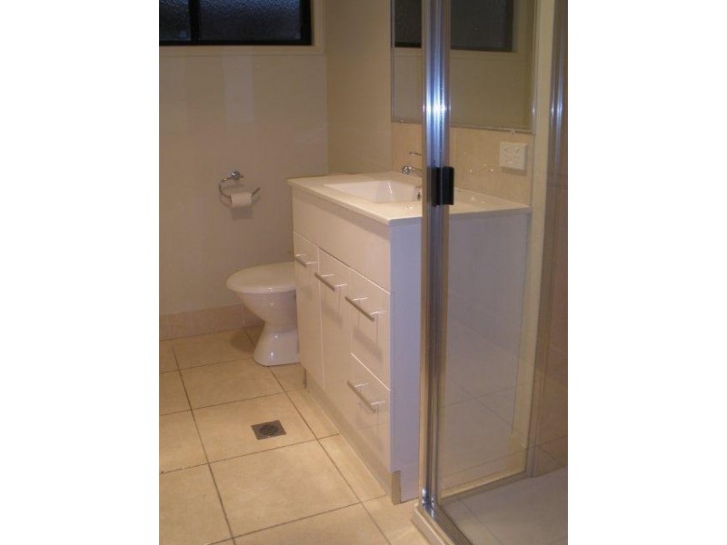 14 Pandanus Street, Blackwater QLD 4717