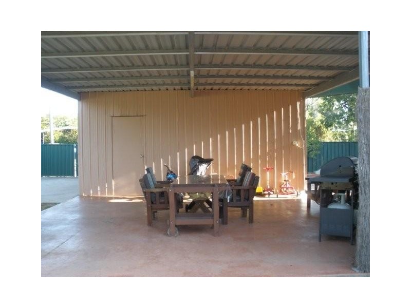 57 Littlefield Street, Blackwater QLD 4717