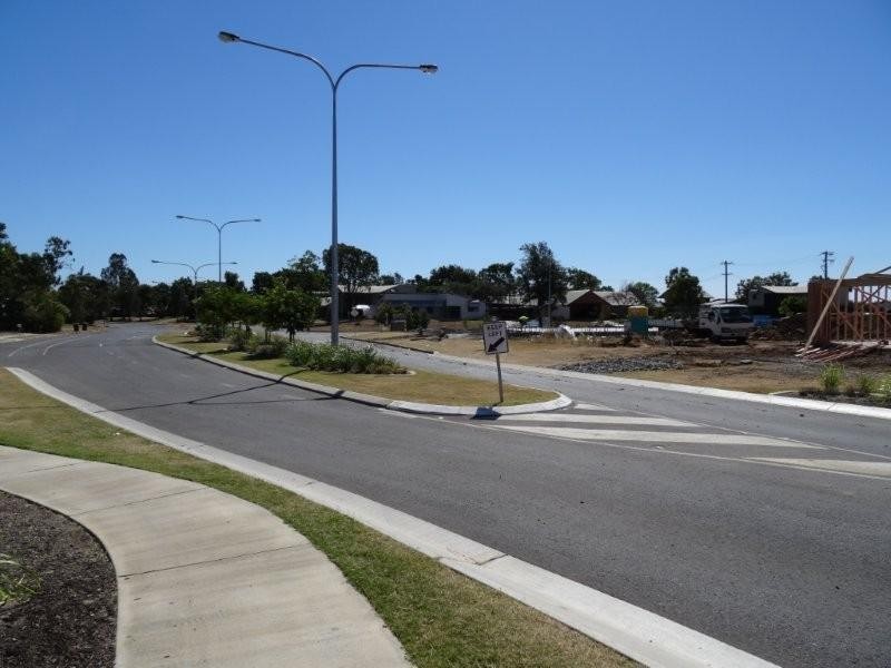 Blue Ridge Bauman Way, Blackwater QLD 4717