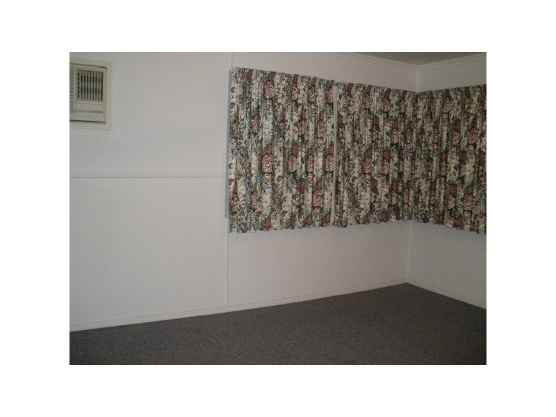 22 Seeman Street, Blackwater QLD 4717