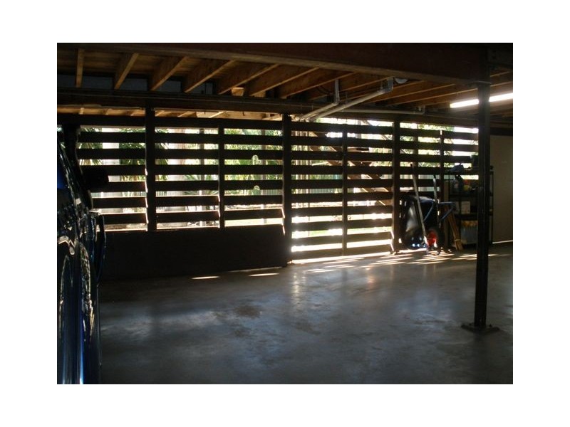 32 Bremner Street, Blackwater QLD 4717