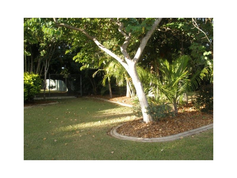 32 Bremner Street, Blackwater QLD 4717