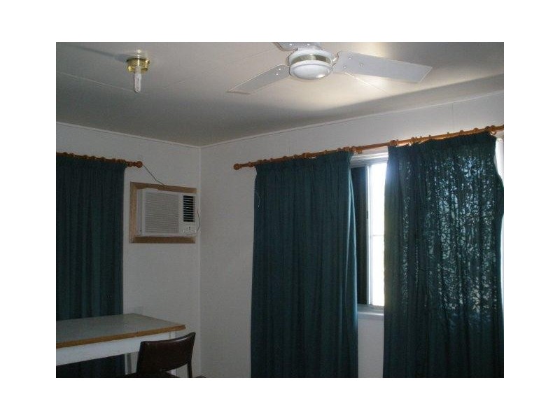 30 Birt Street, Blackwater QLD 4717