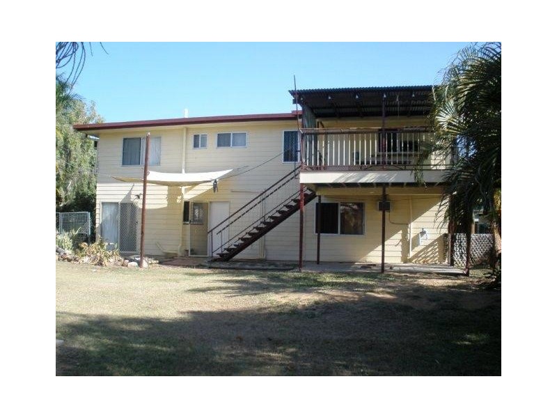 30 Birt Street, Blackwater QLD 4717