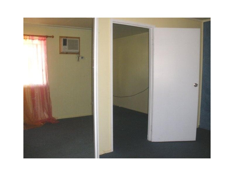 30 Birt Street, Blackwater QLD 4717