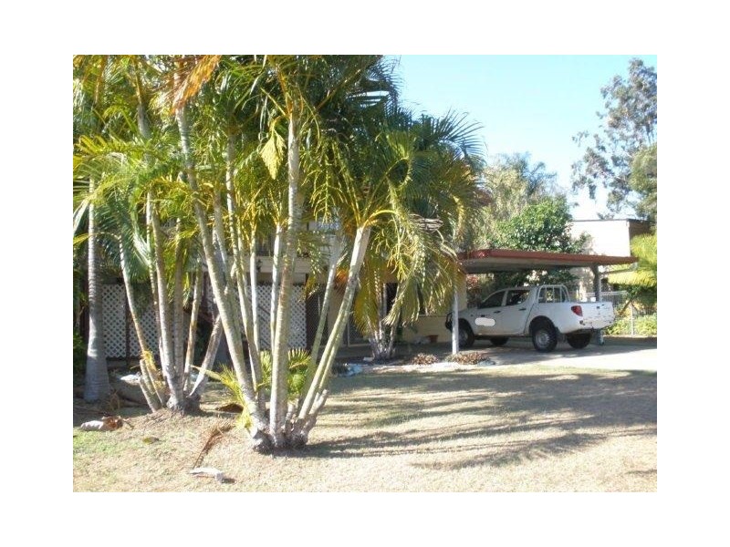 30 Birt Street, Blackwater QLD 4717