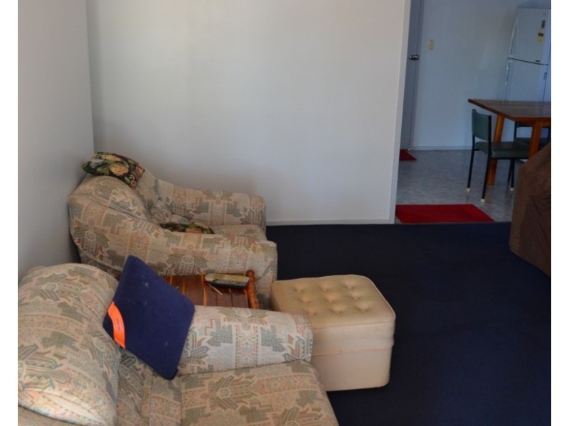 25 Blackbutt Street, Blackwater QLD 4717