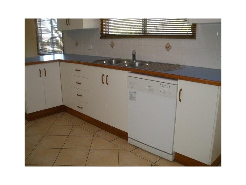 29 Bauhinia Street, Blackwater QLD 4717