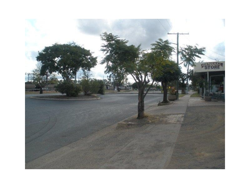 34 Cairns Street, Dingo QLD 4702