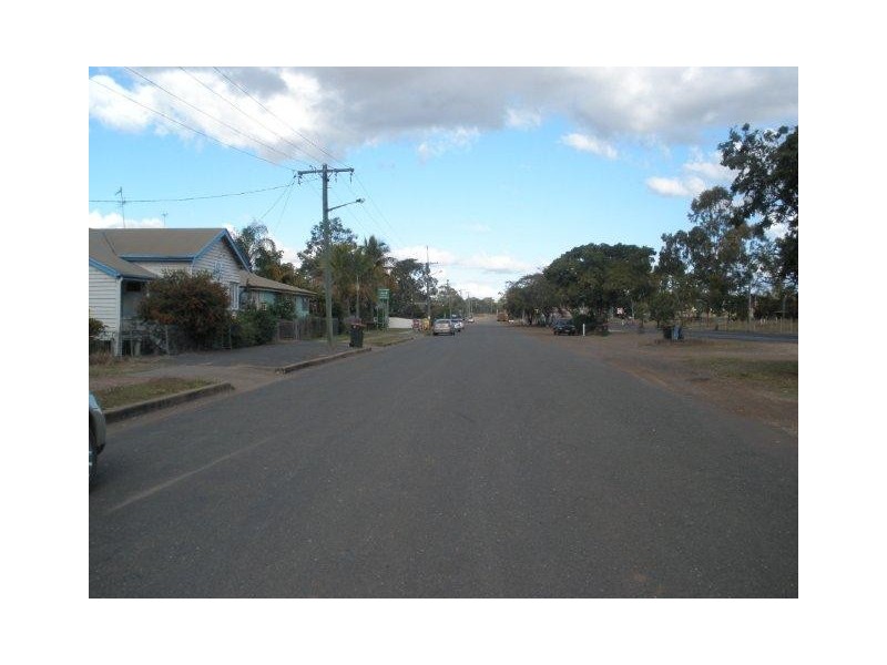 34 Cairns Street, Dingo QLD 4702