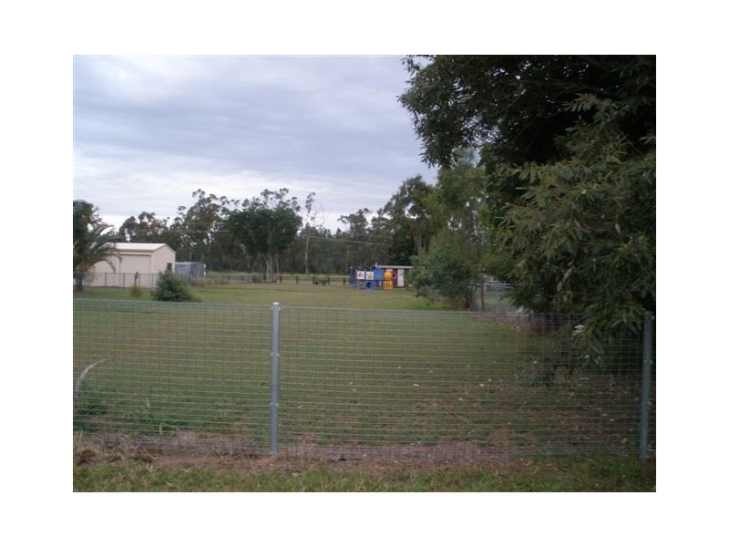 34 Cairns Street, Dingo QLD 4702