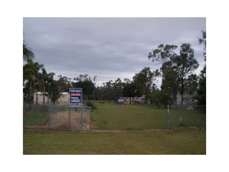 34 Cairns Street, Dingo QLD 4702