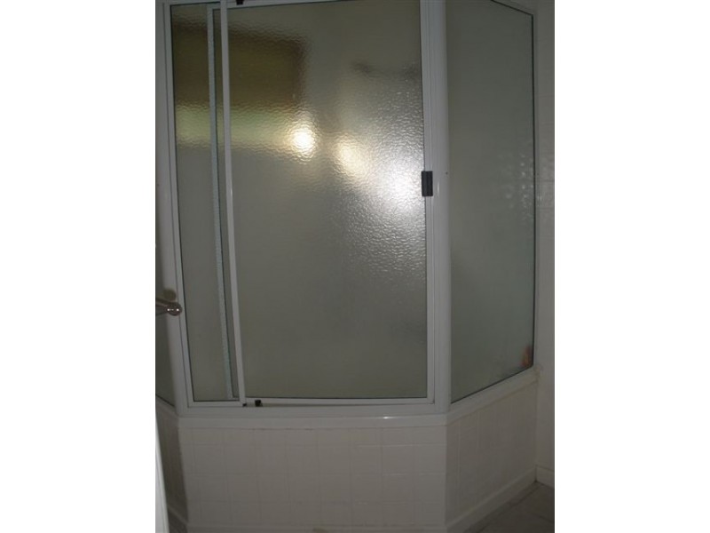 36 Bremner Street, Blackwater QLD 4717