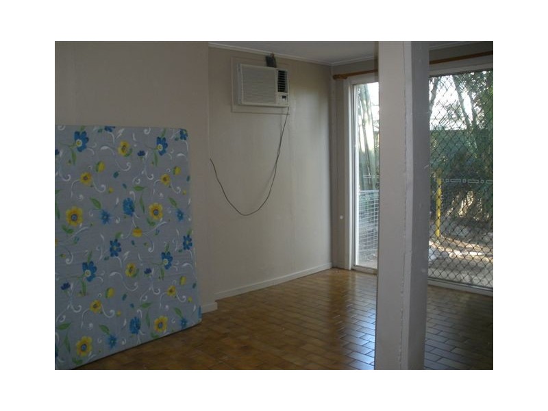 36 Bremner Street, Blackwater QLD 4717