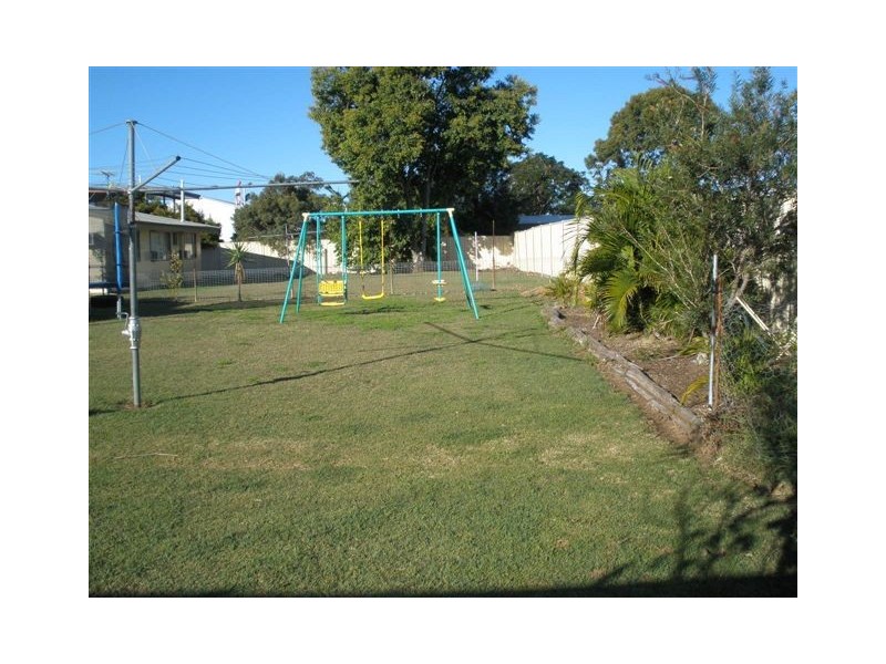 35 Stower St, Blackwater QLD 4717