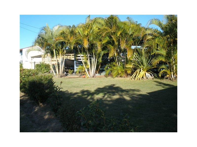 35 Stower St, Blackwater QLD 4717