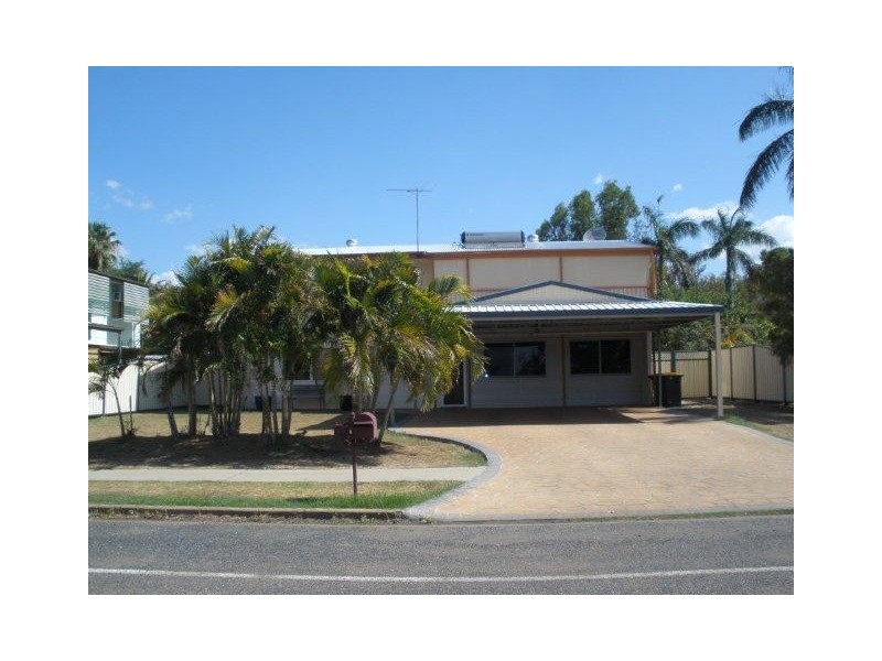 69 Bauman Way, Blackwater QLD 4717