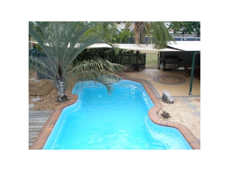 7 Taurus Street, Blackwater QLD 4717