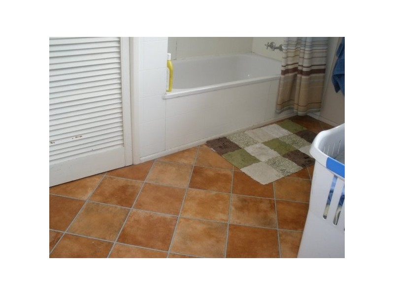 7 Taurus Street, Blackwater QLD 4717