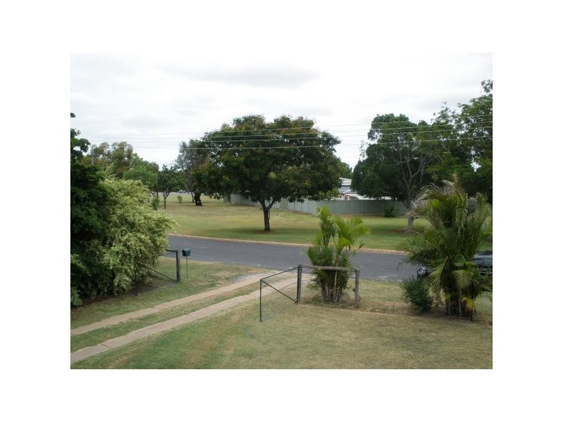 7 Taurus Street, Blackwater QLD 4717